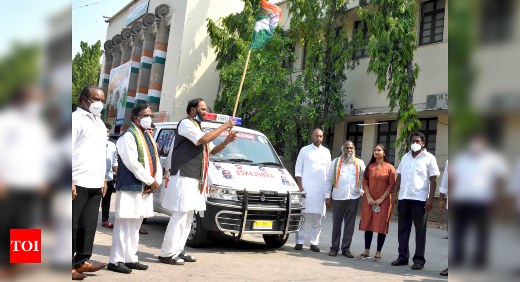 Cong offers free ambulance services to Covid patients