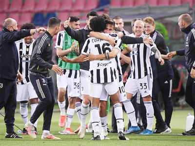 Juventus, AC Milan qualify for Champions League, Napoli miss out