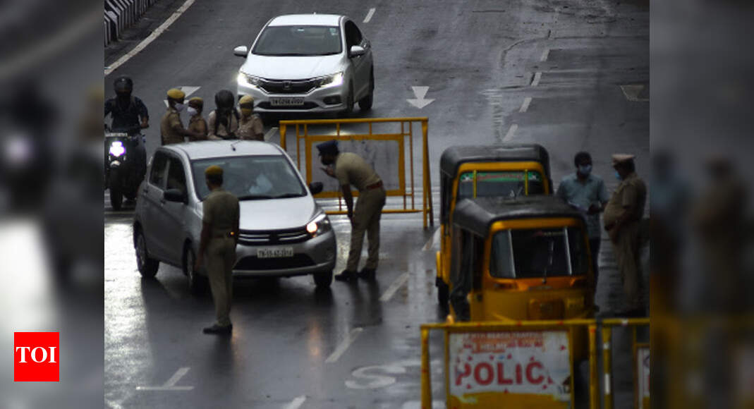 20,000 cops to be deployed in Chennai from today | Chennai News - Times ...