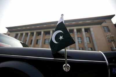 Pakistan asks 12 Indian High Commission officials and families to quarantine after positive case in embassy