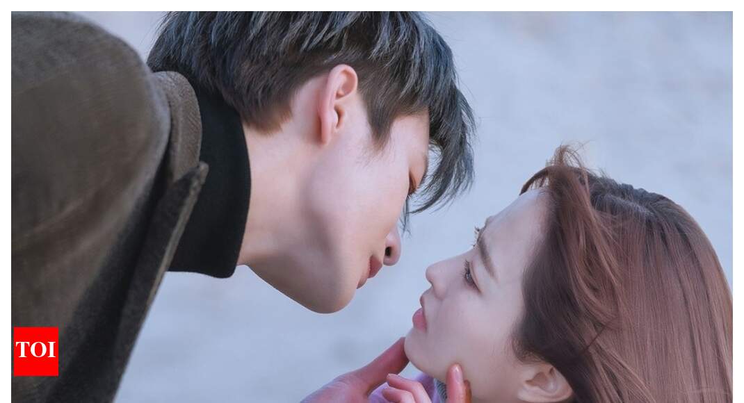 Will Park Bo Young and Seo In Guk share a kiss in ‘Doom at Your Service’? New still gives way for interesting fan theories