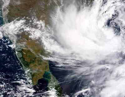Yaas cyclone to intensify into 'very severe cyclonic storm' in next 12 hours: Top developments