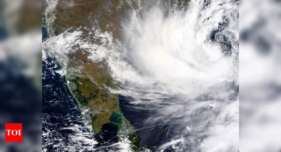 Odisha Cyclone: Yaas Cyclone To Intensify Into 'very Severe Cyclonic ...