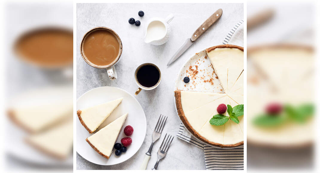 New York Cheesecake Recipe: How to Make New York Cheesecake Recipe | Homemade New York Cheesecake Re