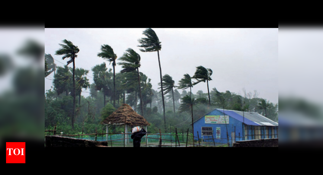 Odisha: Covid-19 fear keeps many away from cyclone shelters | Bhubaneswar News - Vimarsana News
