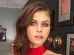 Alexandra Daddario makes relationship official with Andrew Form; shares a romantic picture