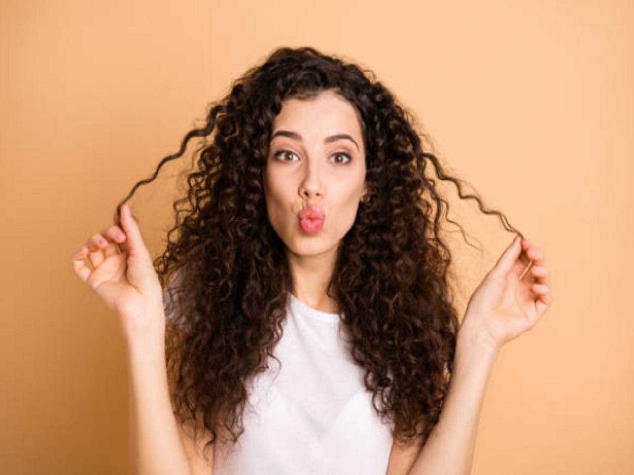 Essential hair care items that all curly hair girls need - Times of India