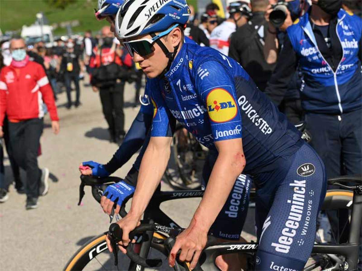 Over And Out Again As Evenepoel Exits Giro D Italia After Fall More Sports News Times Of India