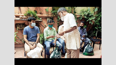 Telangana: Mithali Raj pads up for Covid-hit, provides essentials to needy
