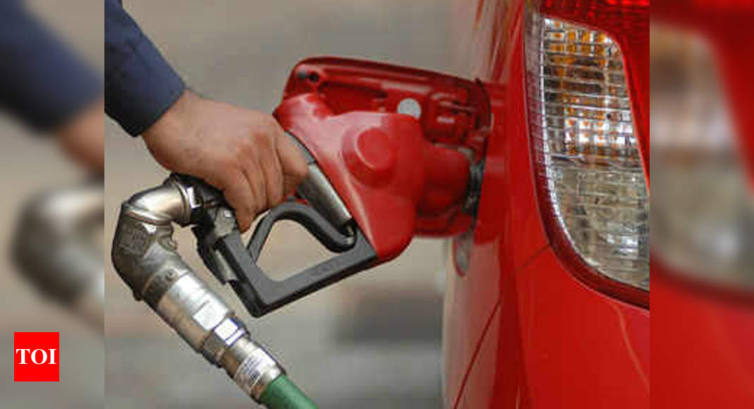 Petrol price crosses Rs 100 per litre in Mumbai