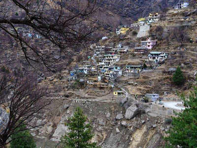 Uttarakhand: Raini villagers claim cracks in glaciers of Rishiganga upstream