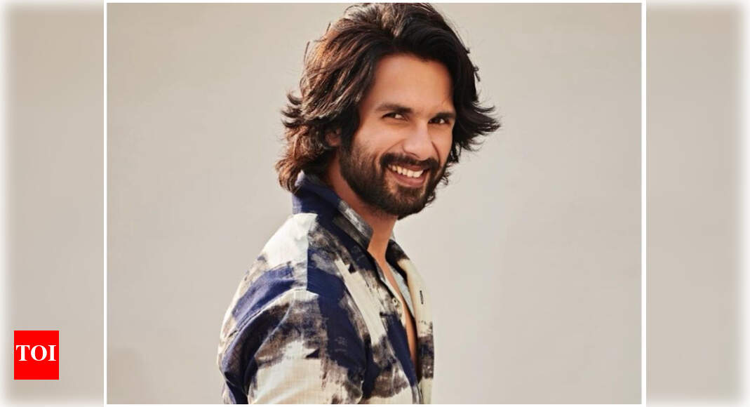Shahid Kapoor’s radiating smile while surely drive away your blues and