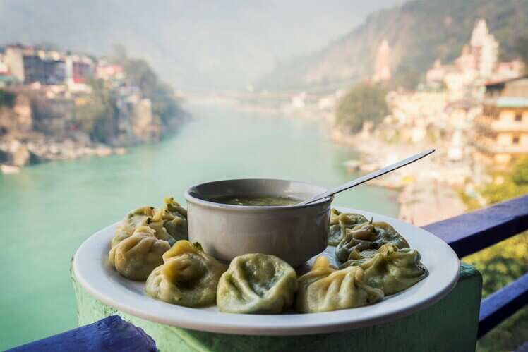 Momos