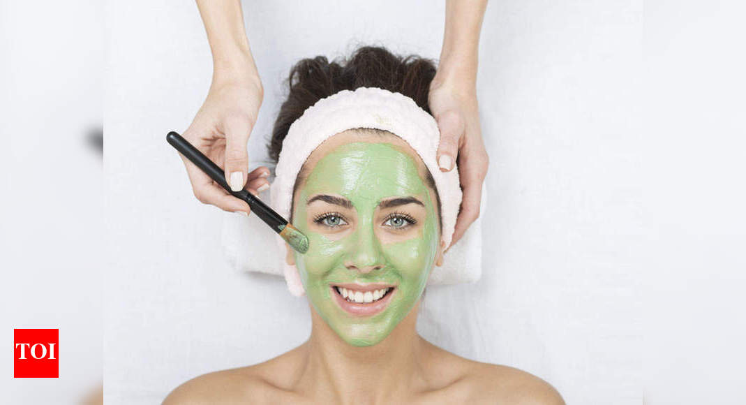 Green clay mask to get oilfree and dirtfree skin Times of India