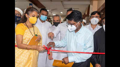 NCP leader Supriya Sule inaugurates vaccination centre at Mohammedi Masjid in Mumbai