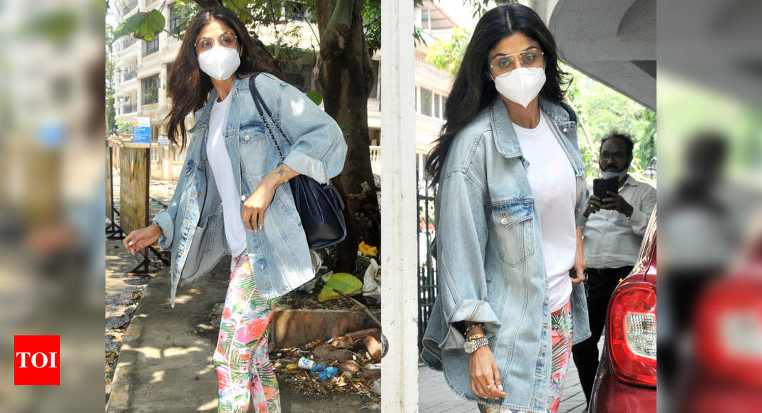 Shilpa Shetty has got the coolest street style look ever | - Times of India