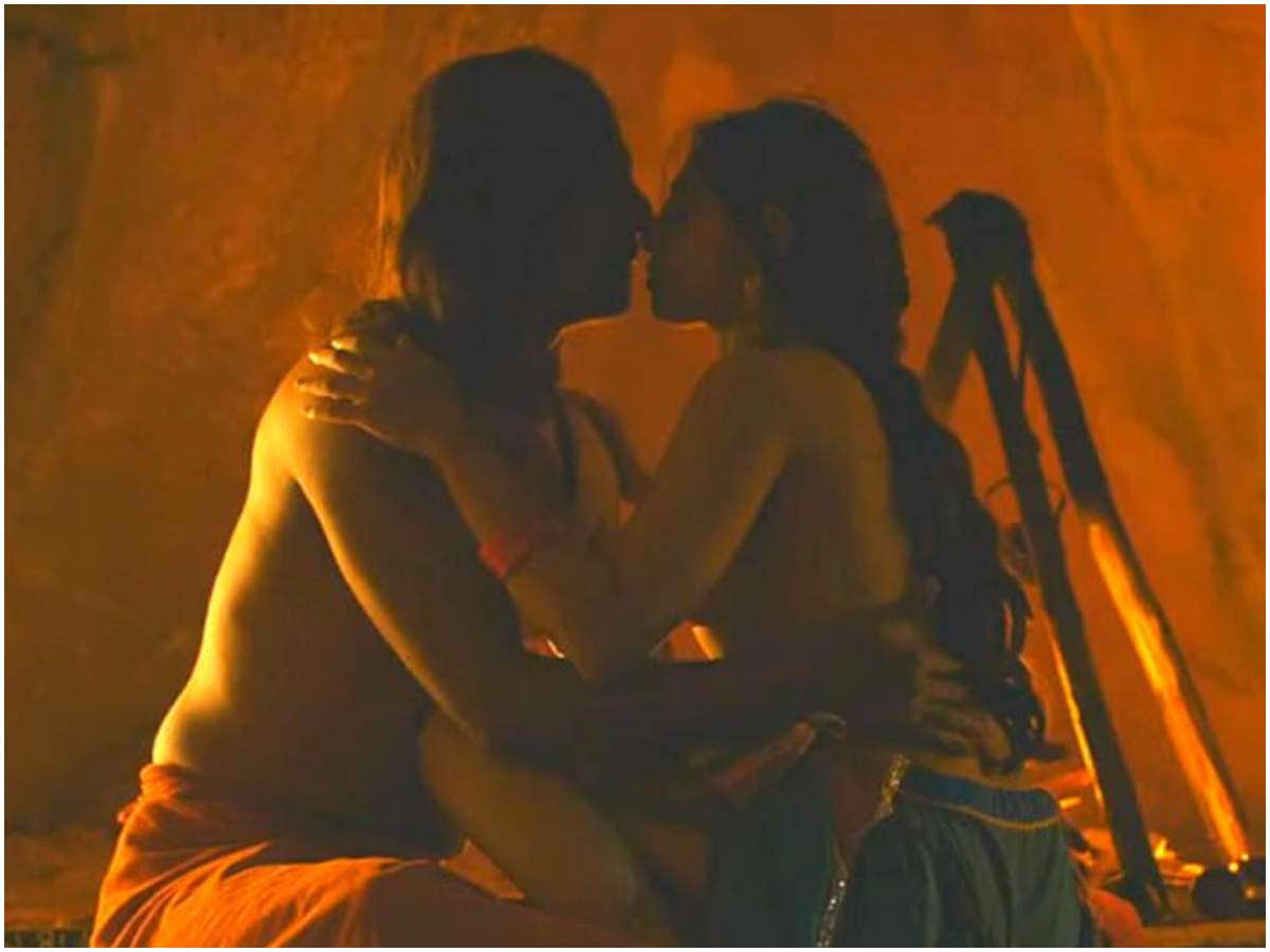 Here's what Radhika Apte and Adil Hussain spoke before their nude scene in ' Parched' - Exclusive! | Hindi Movie News - Times of India