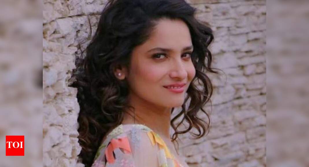 Ankita shares thoughtful lines on love