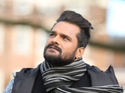 Khesari Lal Yadav's social media post helps an old woman to reunite with her family after a year
