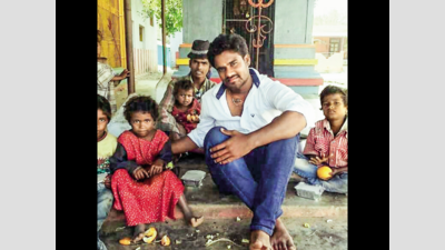 Business losses don’t matter, this hotelier is focused on feeding the needy across Tamil Nadu