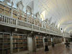 Biblioteca do Convento de Marfa in Marfa copy