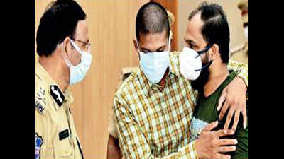 Telangana: Remorseful Prasanth Vaindam wants to apply for jobs ...