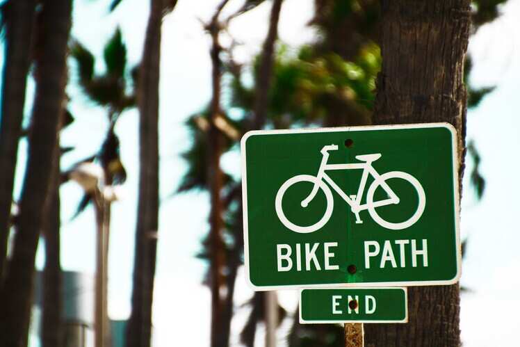 San Vicente Boulevard bike path