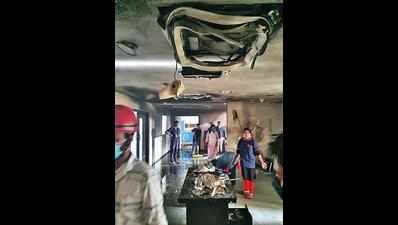Gujarat: Fire breaks out in Mehsana Covid hospital