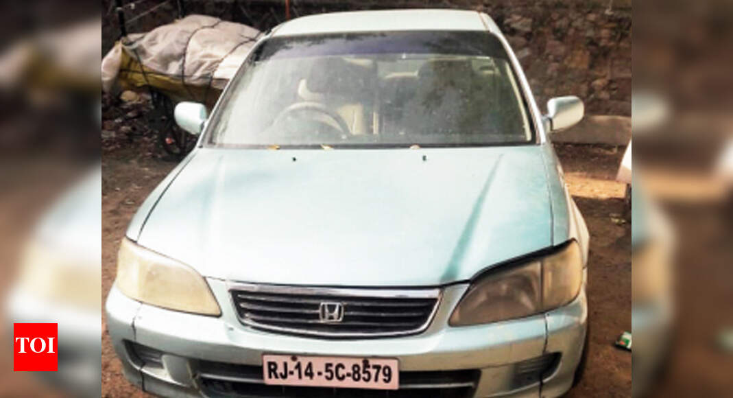Jaipur Missing kids found trapped in car for 5 hours in Jhotwara