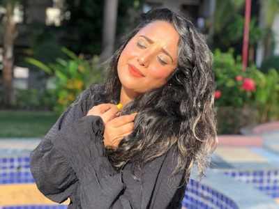 Rani Chatterjee looks mesmerising in THESE sunkissed pictures