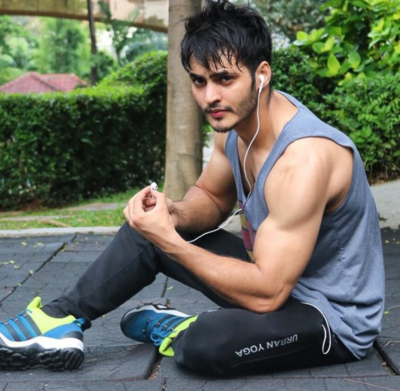 Girls were crushing on me often and gave me bad boy image, but I'm focused on work now: Ravi Bhatia