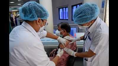 Navi Mumbai: 900 needy persons at high-risk get free vax