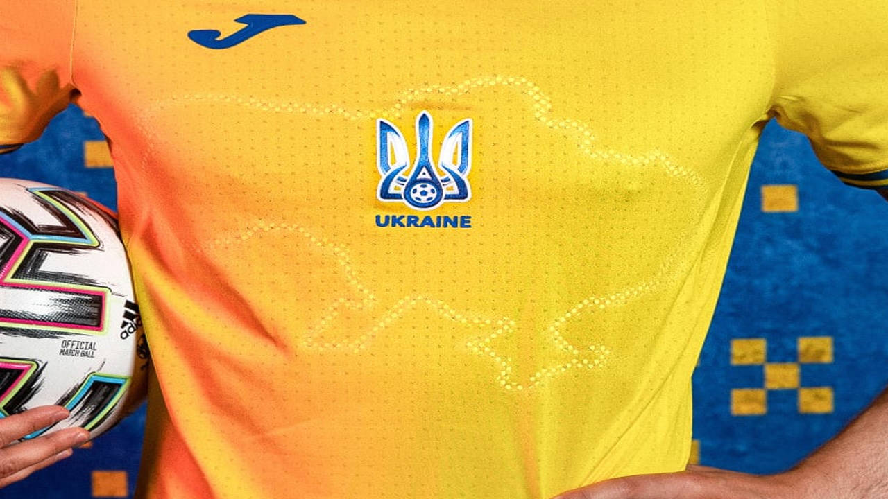 Ukraine's Euro 2020 football kit provokes outrage in Russia - BBC News