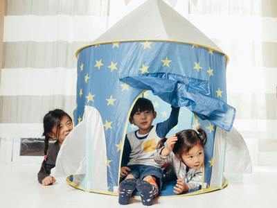 Play tent house: Give your kids their own space