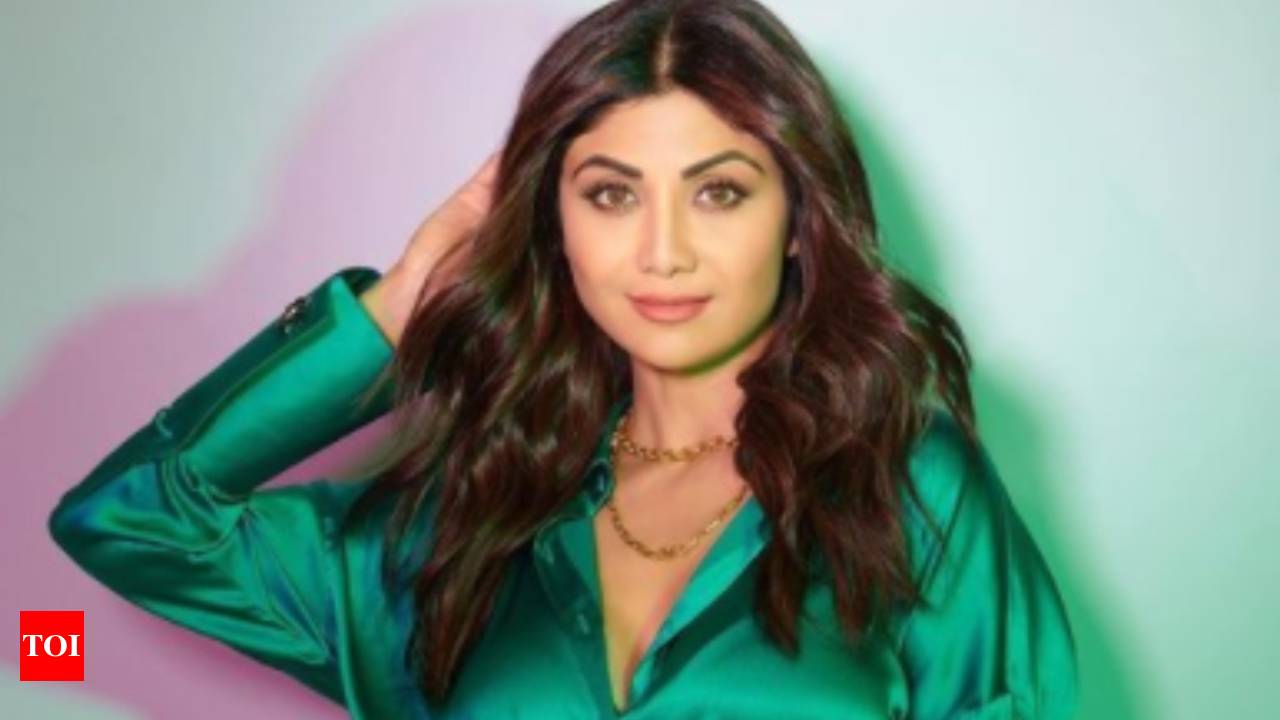 Shilpa Shetty shares Yoga hack for breaking monotony in exercise routine:  Watch