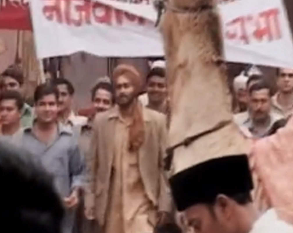 
Flashback Video! Making of Ajay Devgn and Amrita Rao's 2002 movie 'The Legend Of Bhagat Singh'
