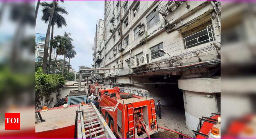 Fire In Kolkata Fire Breaks Out At Highrise In Kolkata s Park Street