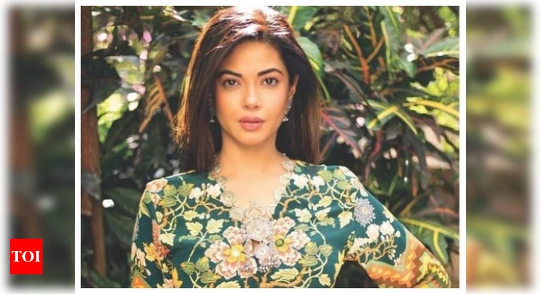 Meera Chopra on shooting in Kamathipura