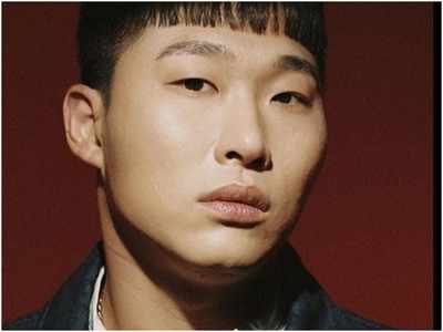 Rapper Swings slams adult industry for using his images to promote hotel services; says 'hurry up and take it down'