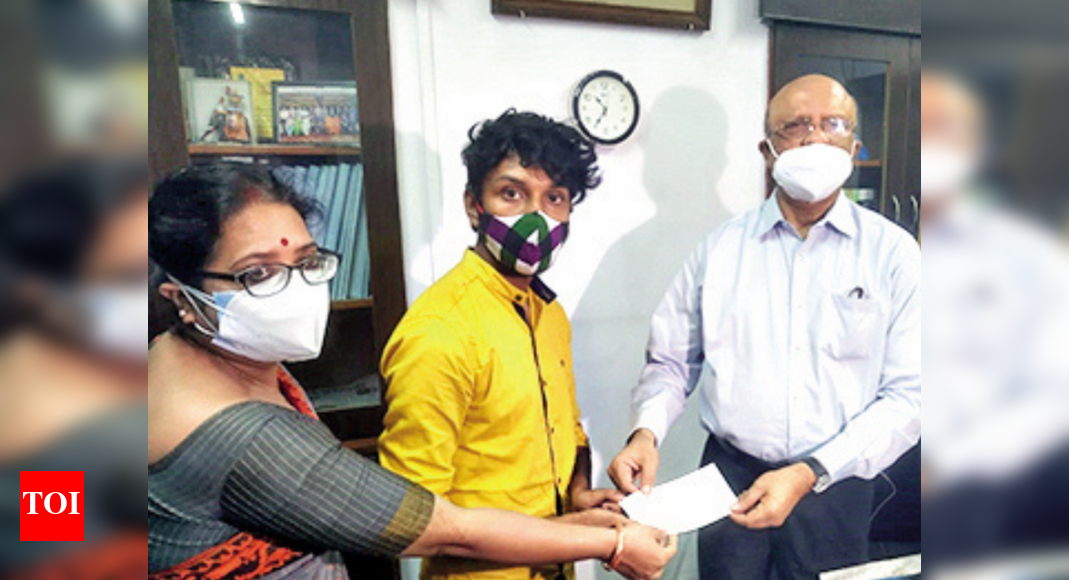 Presidency University Students’ Union donates fest fund to Institute of