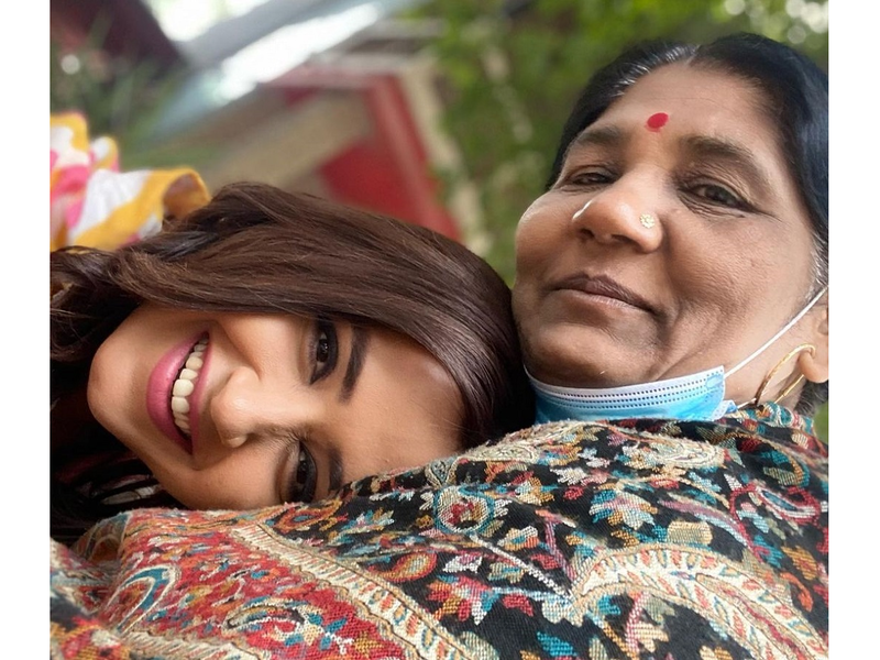 Kajal Ambani Ki Sexy Chudai Video - Kajal Raghwani has the sweetest birthday wish for her mother; see pics |  Bhojpuri Movie News - Times of India