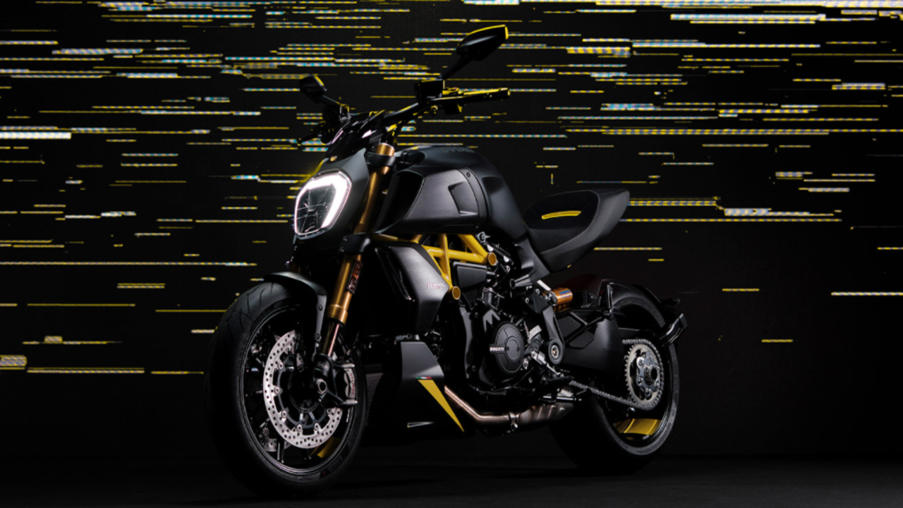 Diavel 1260 online dark stealth