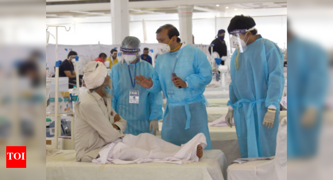 Corona cases in Delhi 305 new cases, 44 more fatalities in Delhi