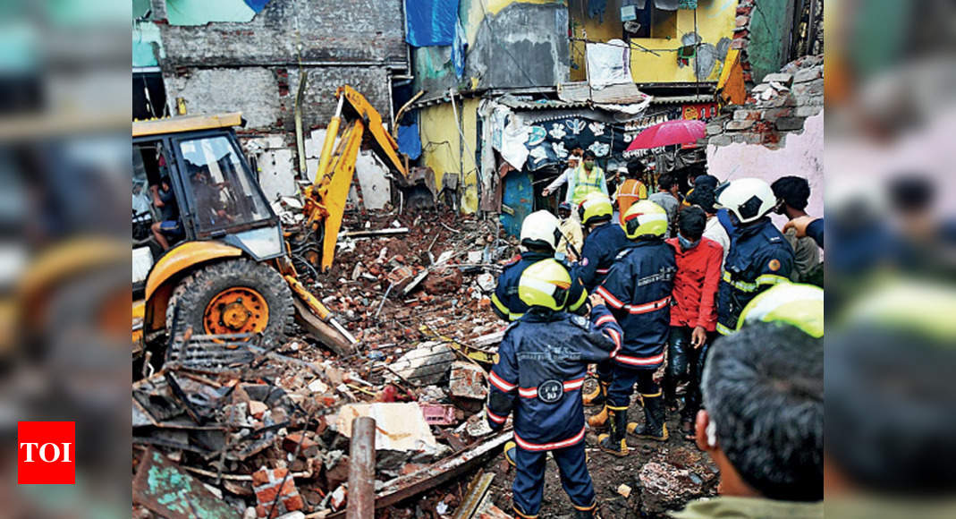 Malad building collapse: 8 children among 12 killed