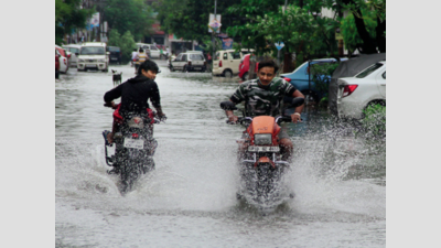 Uttar Pradesh: Monsoon at door, brace for more showers