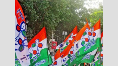 West Bengal: Locket heckled; BJP, Trinamool spar over Nanoor attack