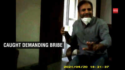 On cam: Suspended Jaipur Municipal Corporation mayor’s hubby demanded Rs 20 crore share from a ‘deal’