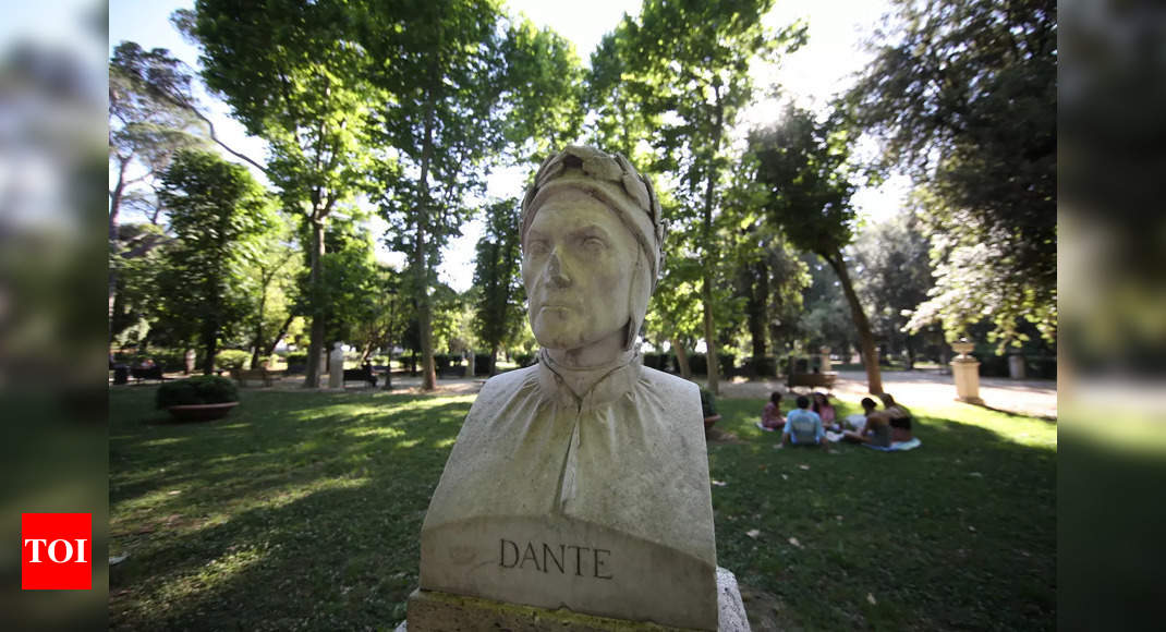 Dante s Divine Comedy to float among the stars Times of India