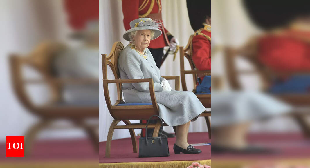 UK's queen Elizabeth joined by cousin for 'Trooping the ...