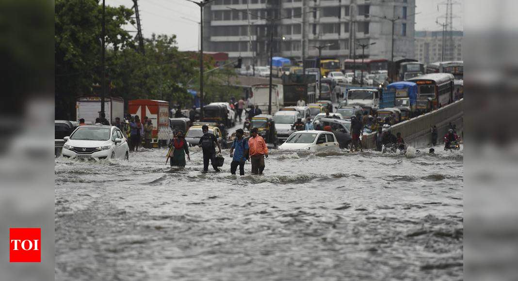 Live: IMD downgrades rain alert for Mumbai, Thane